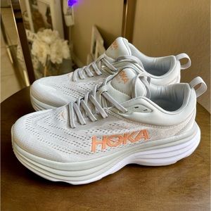 HOKA Bondi 8 ** GENTLY WORN **